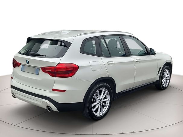 BMW X3 xDrive20d Advantage 140 kW image number 30