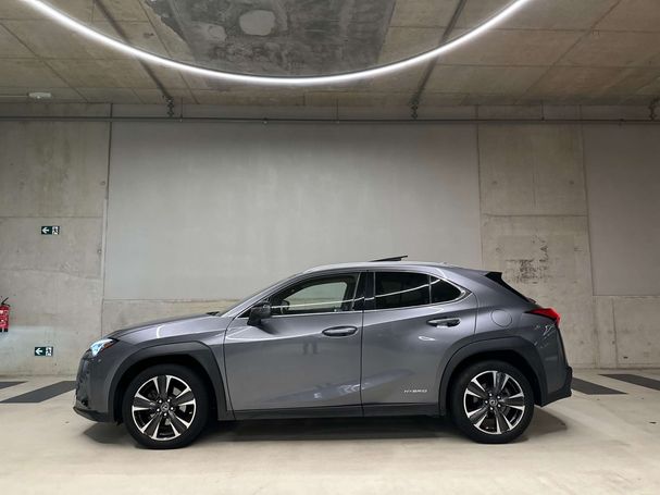 Lexus UX 250h 135 kW image number 4