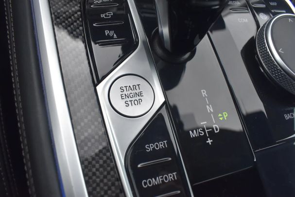 BMW 840d xDrive 235 kW image number 30