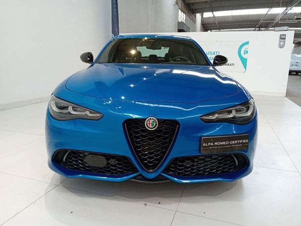 Alfa Romeo Giulia 2.2 Diesel Veloce 154 kW image number 3