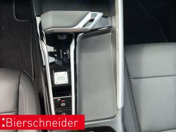 Car image 32