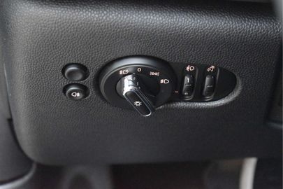 Car image 41