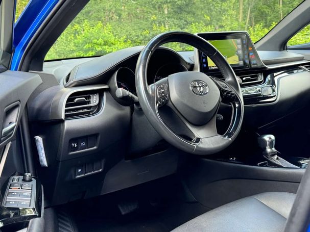 Toyota C-HR 1.8 Hybrid 90 kW image number 16