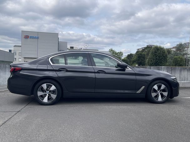 BMW 520d 140 kW image number 15