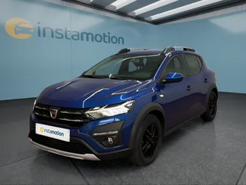 Car image 2