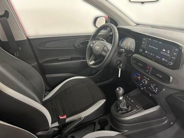 Car image 11