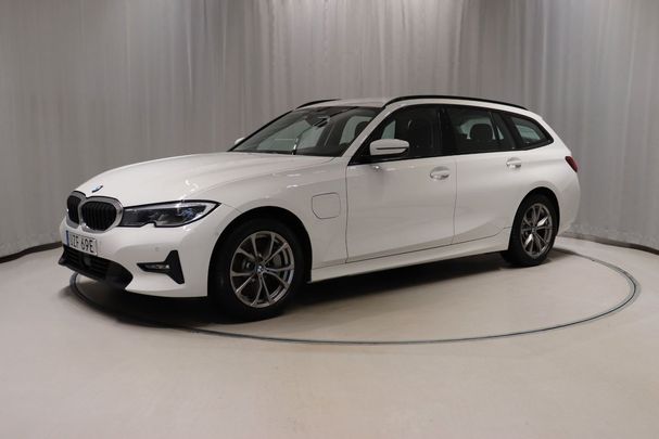 BMW 330 Touring 185 kW image number 1