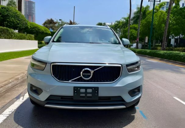 Volvo XC40 T5 AWD R-Design 182 kW image number 5