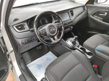 Car image 37