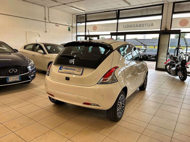 Lancia Ypsilon 51 kW image number 3