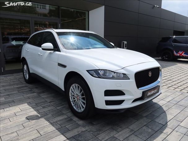 Jaguar F-Pace 20d AWD Pure 132 kW image number 3