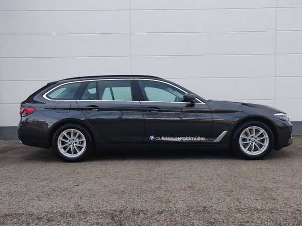 BMW 520d Touring 140 kW image number 4