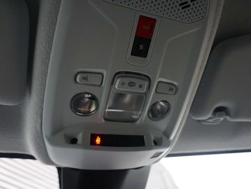 Car image 36