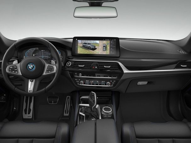 BMW 530 Touring xDrive 215 kW image number 4