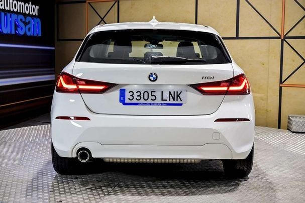 BMW 118i 100 kW image number 12