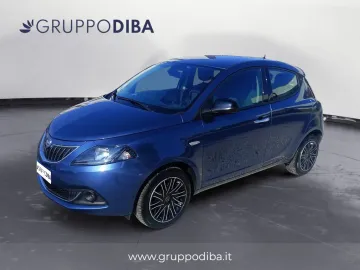 Car image 1