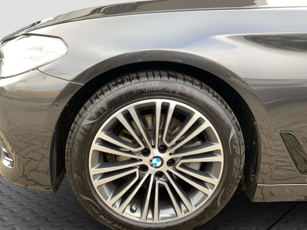 BMW 520d Touring 140 kW image number 7