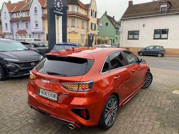 Kia Ceed GT 150 kW image number 9