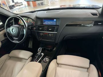 Car image 36