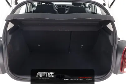 Car image 22