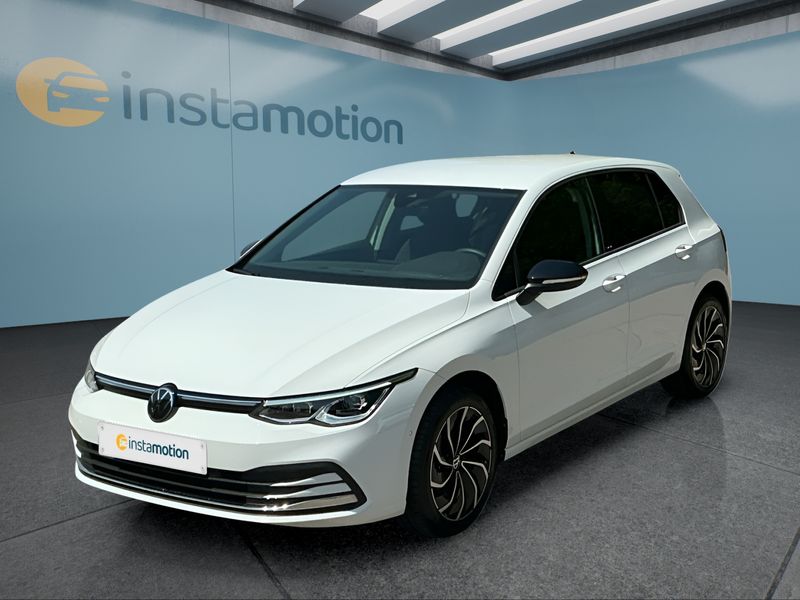 Volkswagen Golf 8 1.0