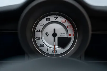 Car image 27