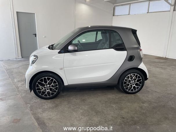 Smart ForTwo EQ 60 kW image number 8