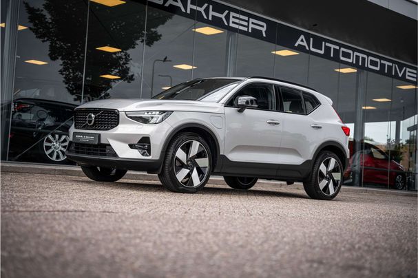 Volvo XC40 Recharge T4 Plus Dark 155 kW image number 5