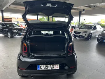 Car image 24