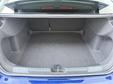 Car image 41