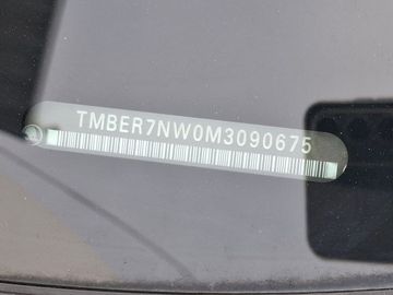 Car image 39
