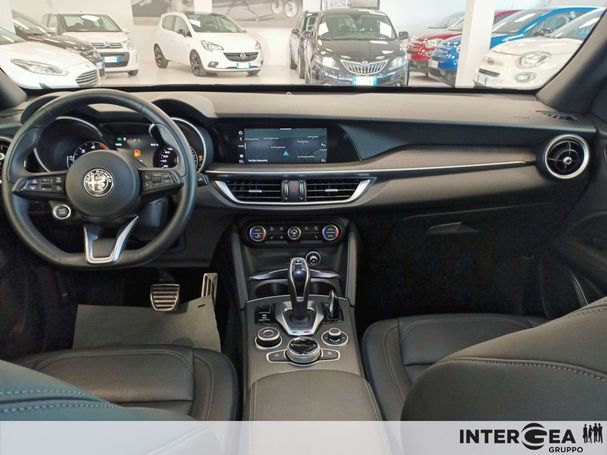 Alfa Romeo Stelvio 2.2 154 kW image number 8