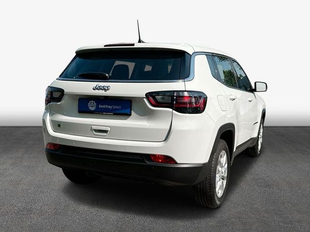 Jeep Compass 1.5 GSE T4 48V e-Hybrid 96 kW image number 3