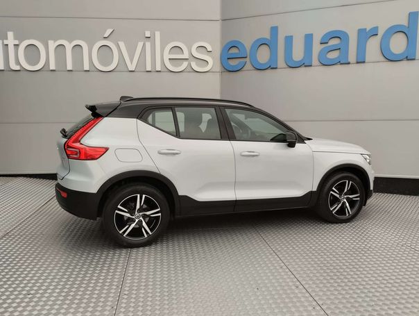 Volvo XC40 T3 120 kW image number 7