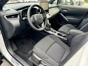 Car image 10