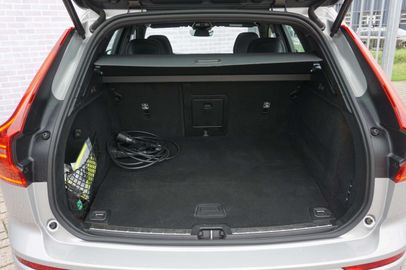 Car image 36