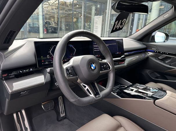 BMW 520i 140 kW image number 6