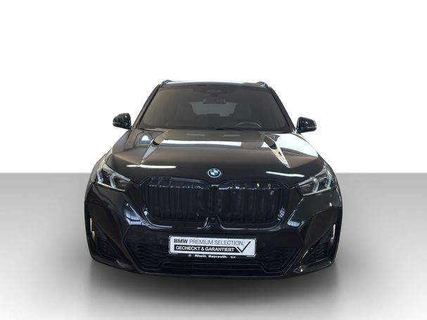 BMW iX1 xDrive30 M Sport 230 kW image number 2