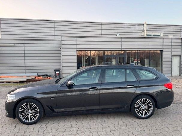 BMW 520d Touring xDrive Sport Line 140 kW image number 4