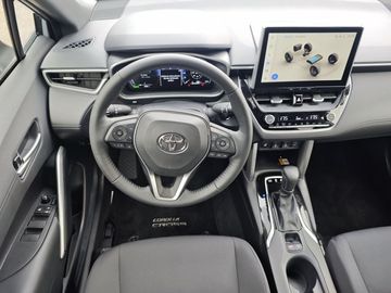 Car image 16