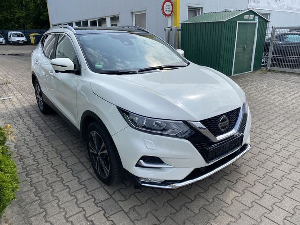 Nissan Qashqai 1.3 DIG-T N-CONNECTA 117 kW image number 2