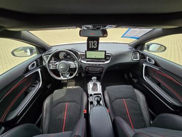 Car image 30