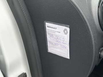 Car image 33