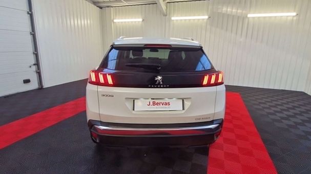 Peugeot 3008 BlueHDi 130 EAT8 Allure 96 kW image number 6