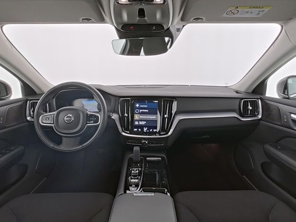 Volvo V60 T6 Recharge AWD 250 kW image number 4