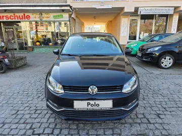 Car image 26