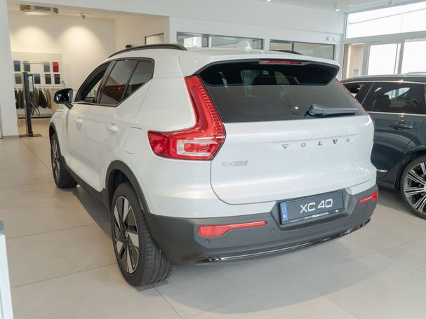 Volvo XC40 Recharge Pure Electric Plus 185 kW image number 4