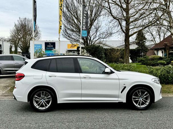 BMW X3 xDrive20i 135 kW image number 9