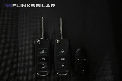 Car image 29
