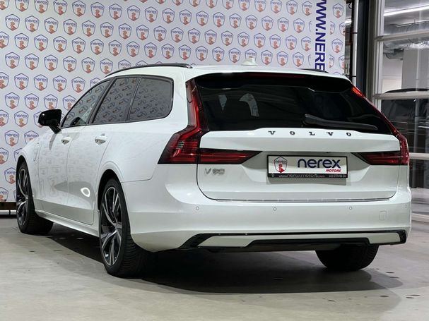 Volvo V90 T8 AWD 288 kW image number 24